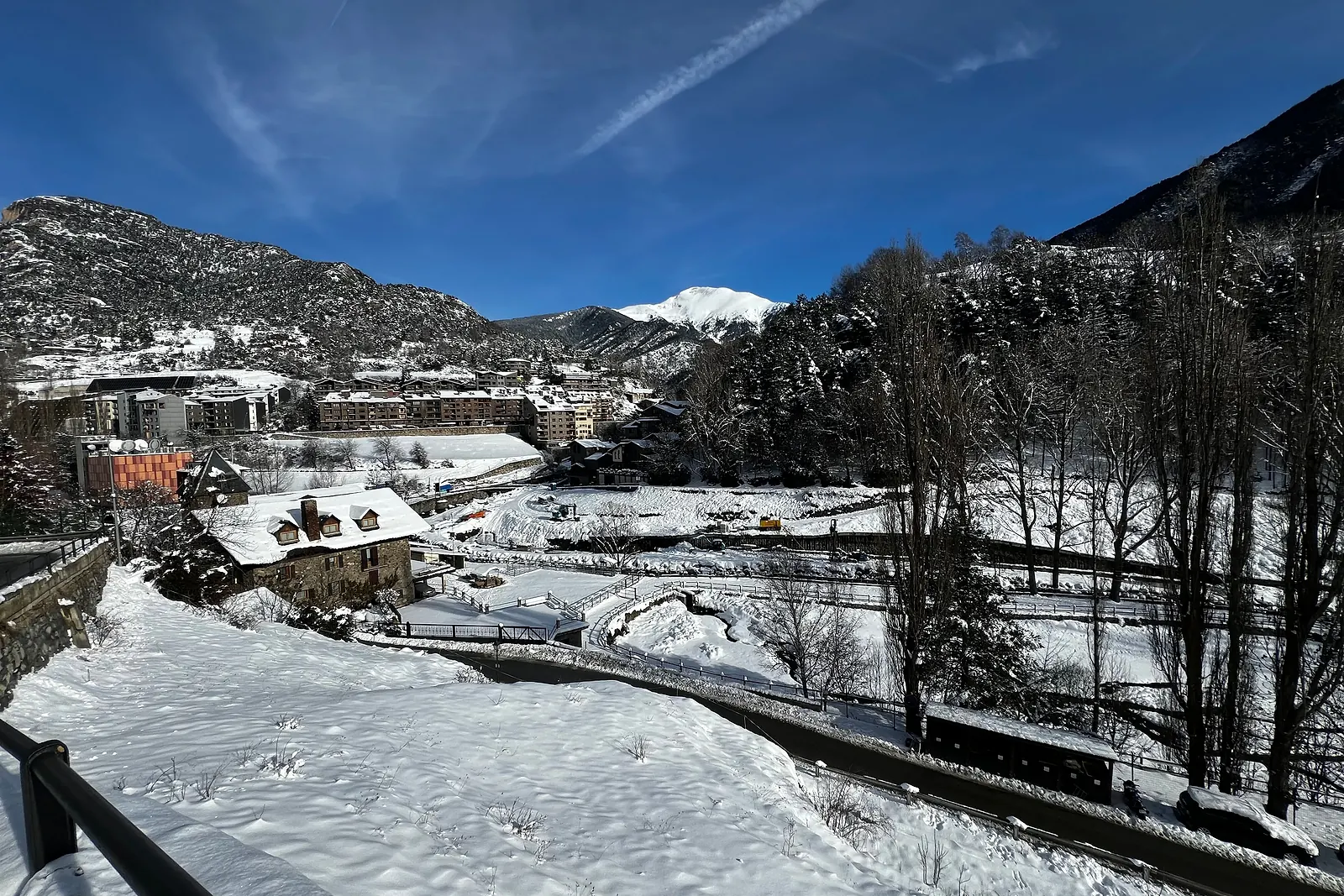 Paisaje de invierno en La Massana, Andorra